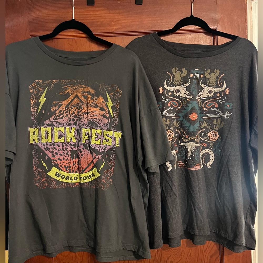 SOLD Graphic Rock Fest T-Shirts XL